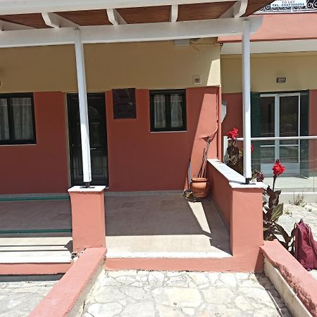 Foteinos Apartments Perivólion Oda fotoğraf