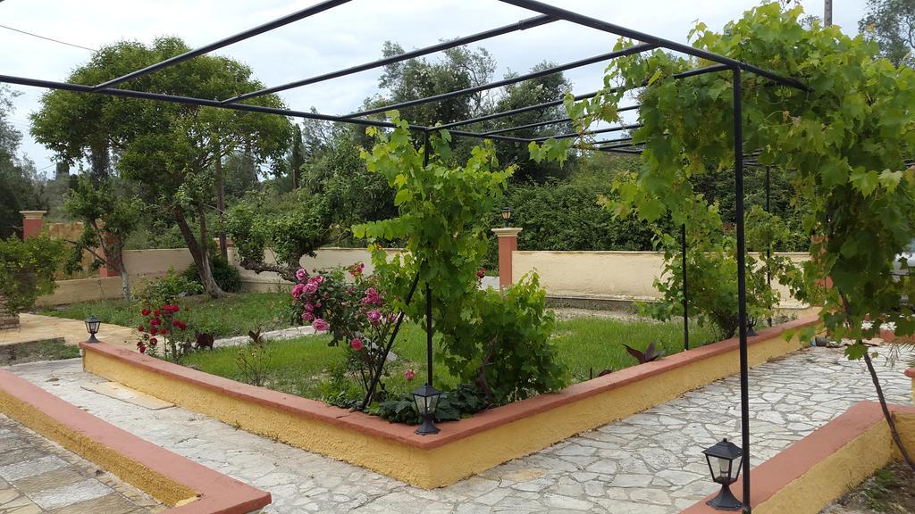 Foteinos Apartments Perivólion Dış mekan fotoğraf