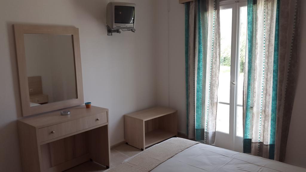 Foteinos Apartments Perivólion Dış mekan fotoğraf