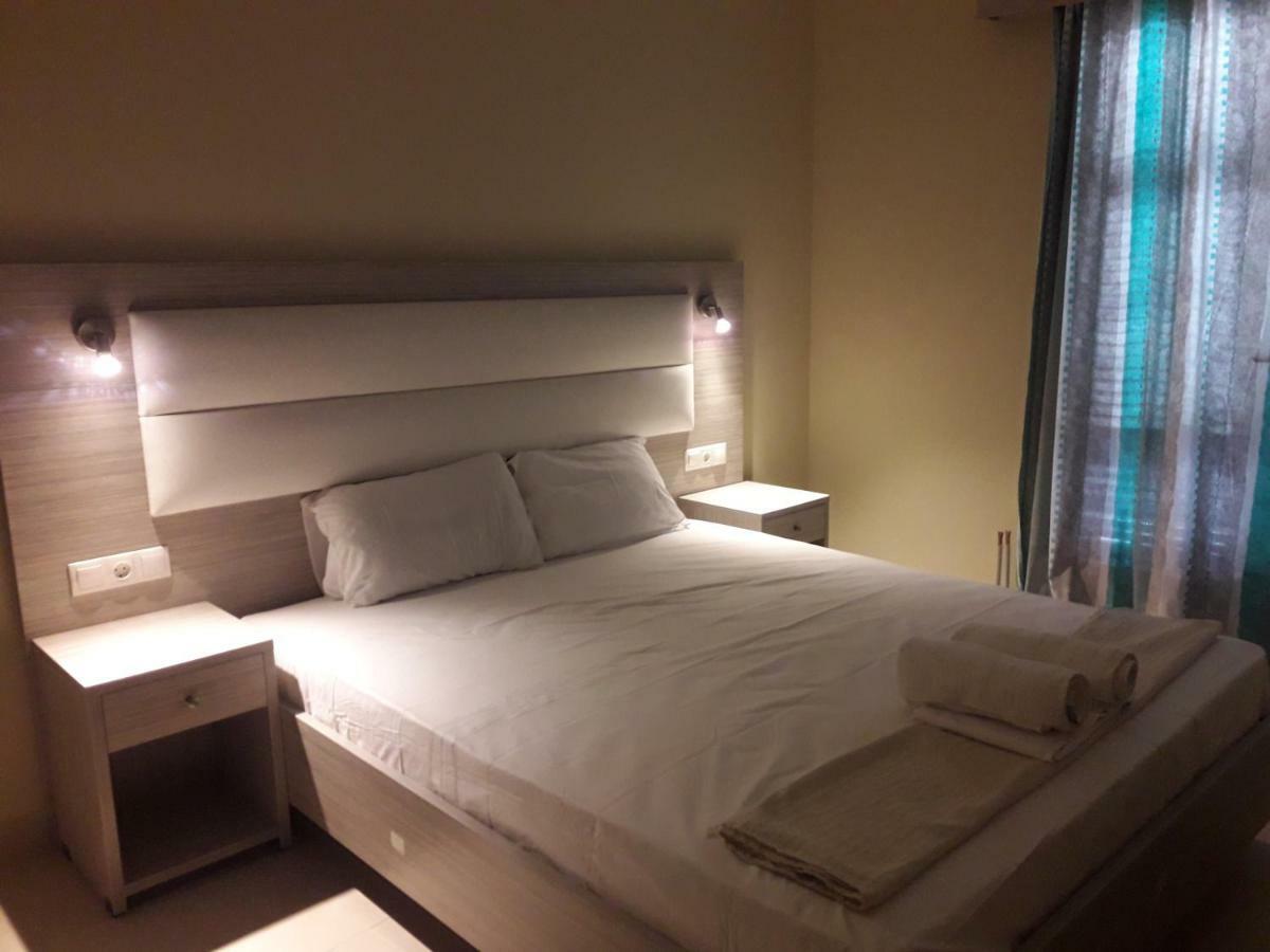 Foteinos Apartments Perivólion Dış mekan fotoğraf